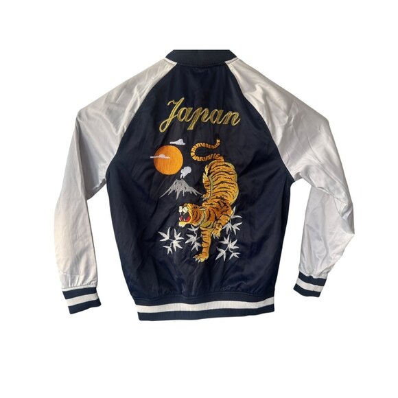 Satin embroidered Japanese Sukajan bomber jacket - Picture 6 of 9